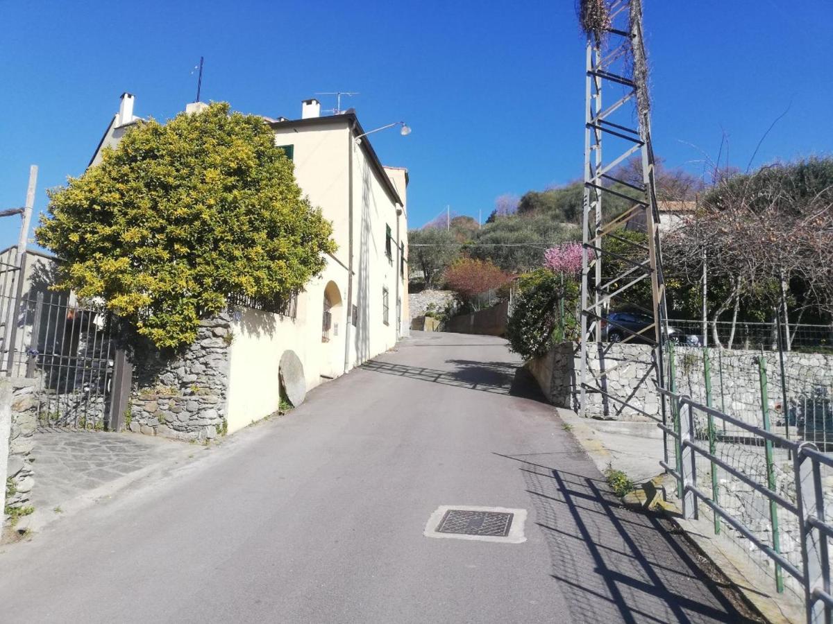 A Ca' Du Risso - Appartamento - Sea & Outdoor For Families, Bikers And Climbers Calice Ligure Buitenkant foto